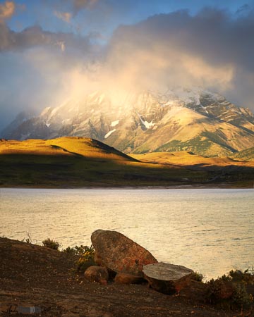 Sunrise over lake Patagonia